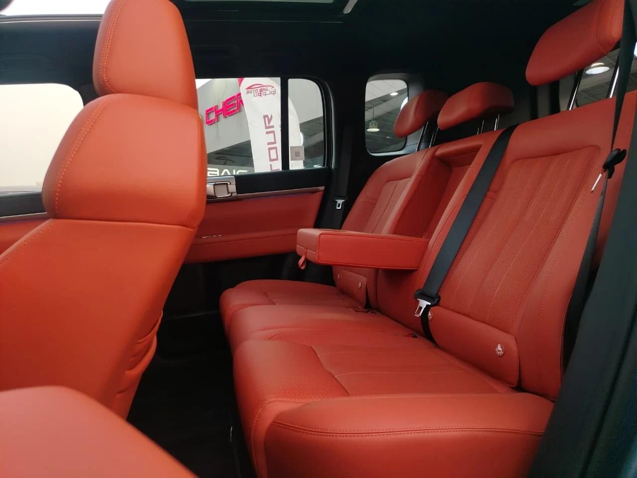 interior frontRight